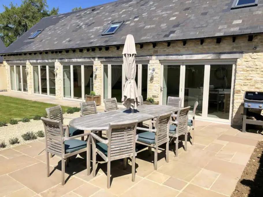 Stone Barn, Contemporary Barn Conversion